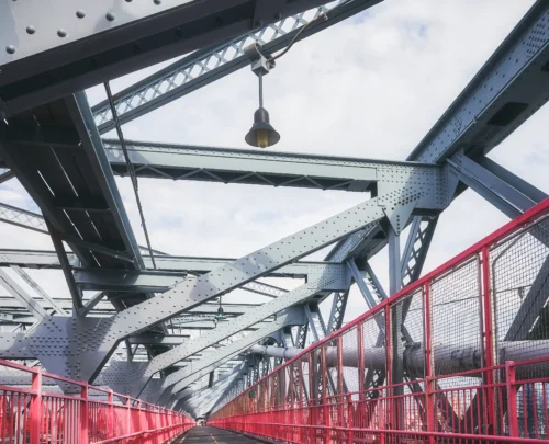 williamsburg-bridge-connecting-manhattan-with-broo-2025-02-12-17-16-14-utc